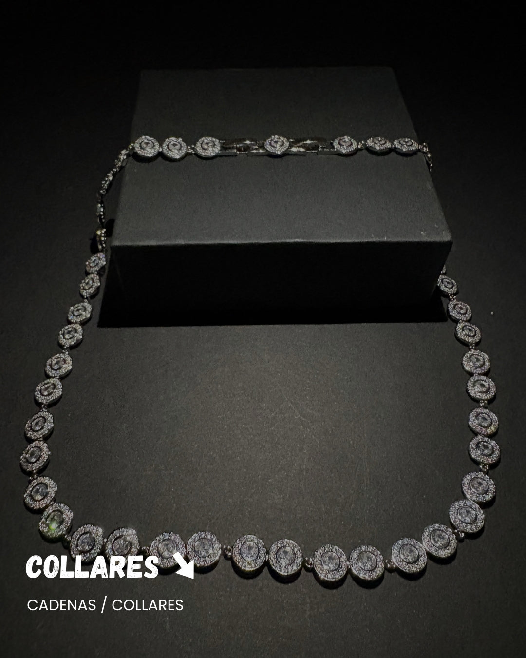 COLLARES
